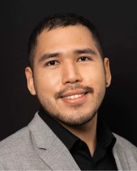 headshot of Ethan Benjamin