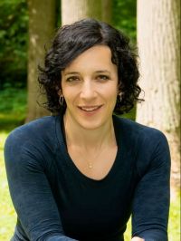 headshot of Rachel Greenberg