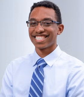 headshot of Shelton Daal