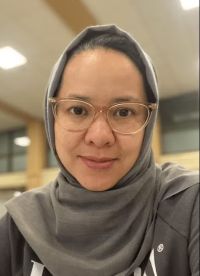 headshot of Zobaida Ataie