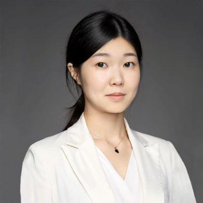 Portrait of Sherry Xueyan Bai